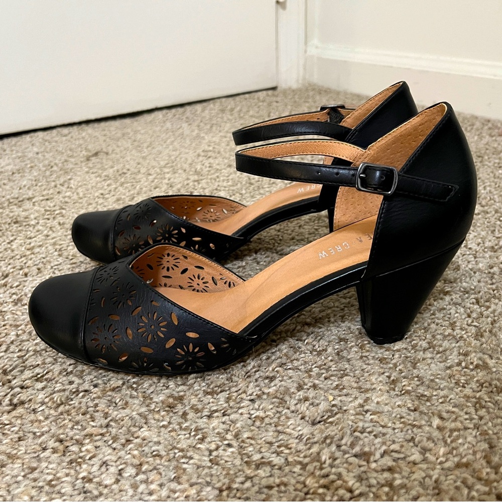 NWOT Chelsea Crew Morly Vintage Inspired Black Heel, Size 10